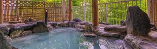 美肌の湯～蔵王温泉ホテルオークヒルの露天風呂：岩風呂